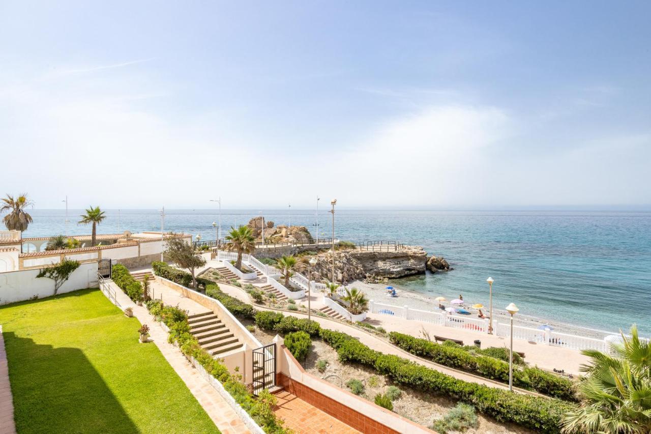 Stylish Apartment With Sea View Nerja Eksteriør bilde